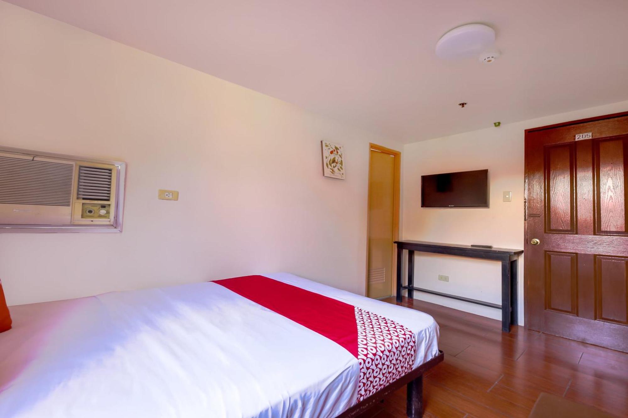 Cote D' Azure Otel Las Piñas Dış mekan fotoğraf